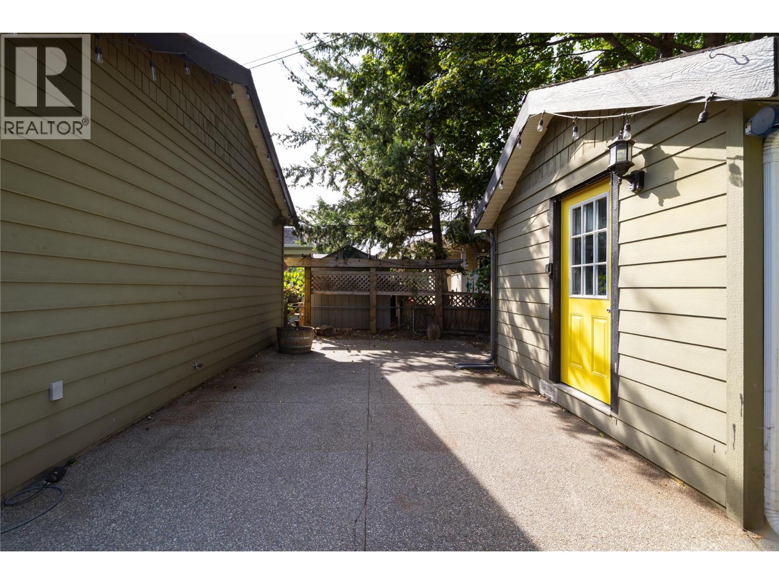 1409 Ethel Street, Kelowna, British Columbia  V1Y 2X5 - Photo 26 - 10400231