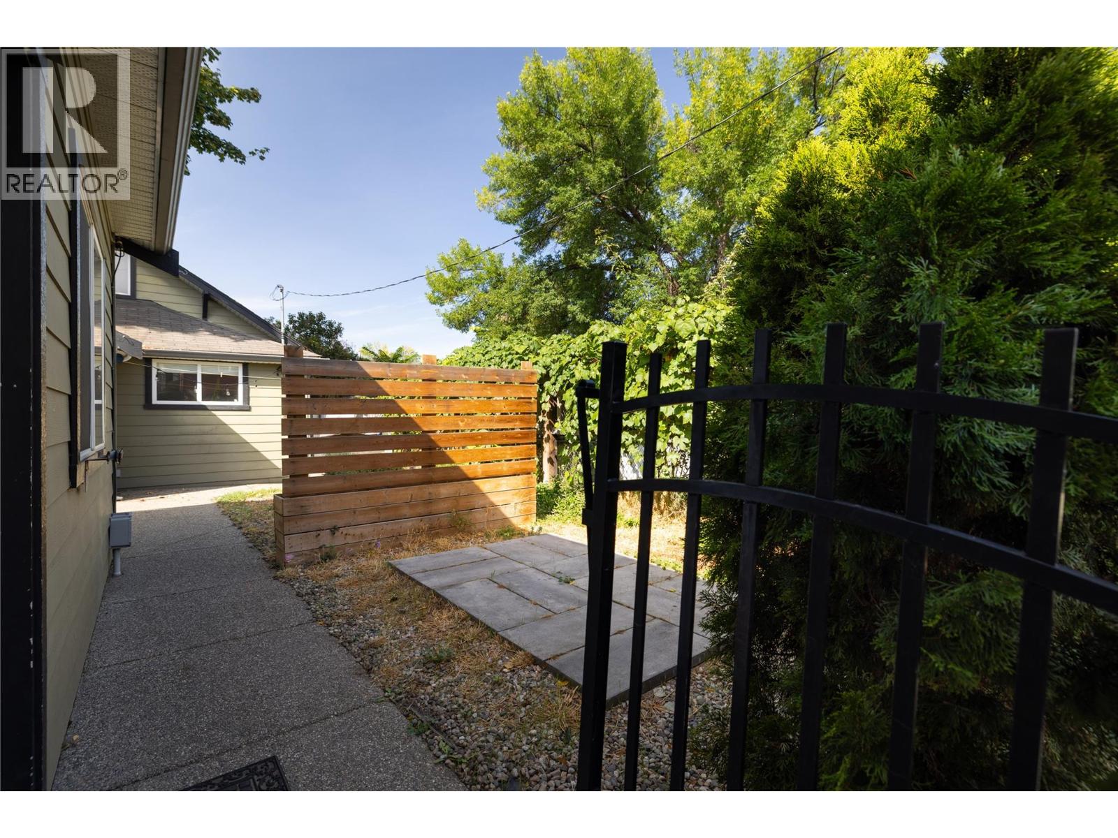 1409 Ethel Street, Kelowna, British Columbia  V1Y 2X5 - Photo 30 - 10400231