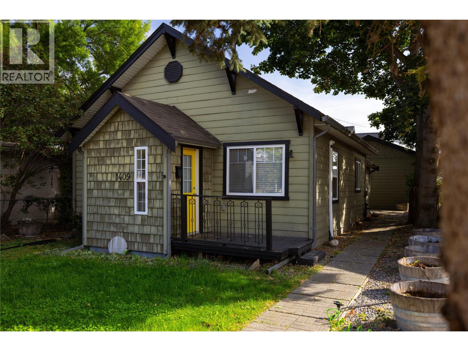 1409 Ethel Street, Kelowna, British Columbia  V1Y 2X5 - Photo 1 - 10400231