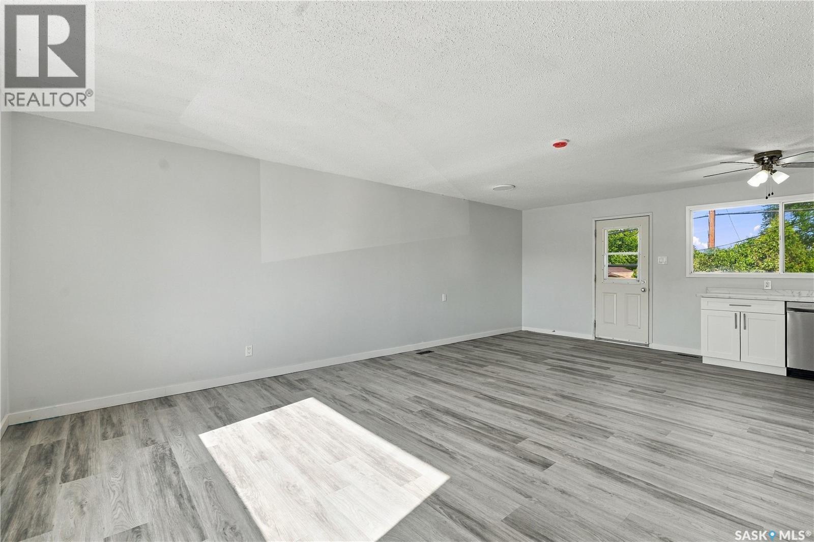 22 Ramsay Court, Saskatoon, Saskatchewan  S7H 4H1 - Photo 8 - SK048690