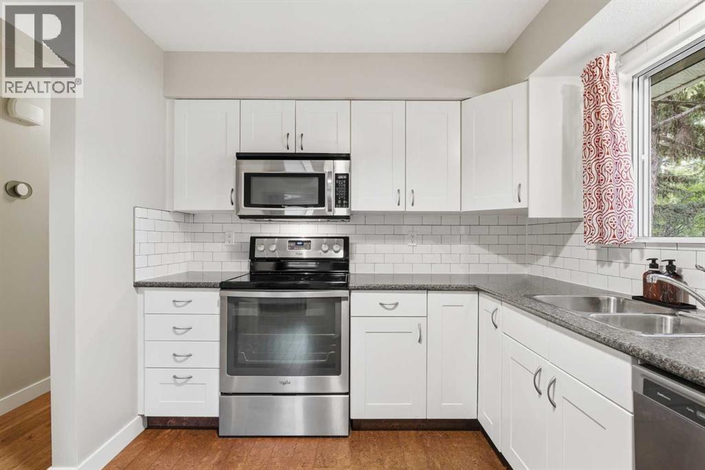 163 Flavelle Road Se, Calgary, Alberta  T2H 1G1 - Photo 14 - A2345584