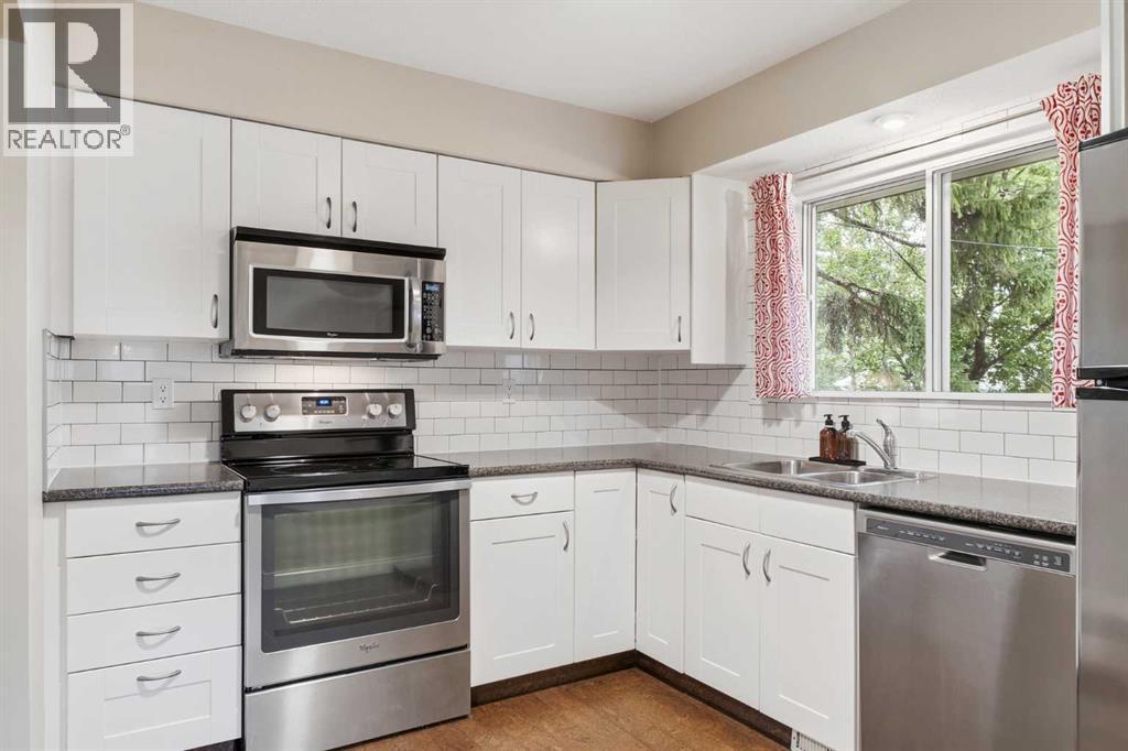 163 Flavelle Road Se, Calgary, Alberta  T2H 1G1 - Photo 13 - A2345584