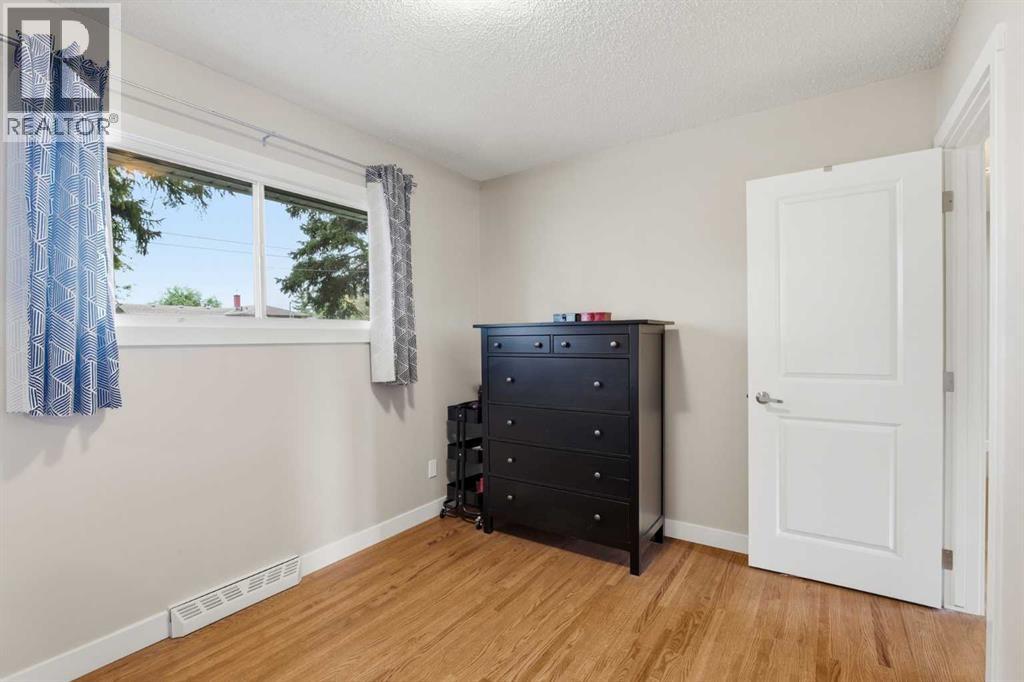 163 Flavelle Road Se, Calgary, Alberta  T2H 1G1 - Photo 18 - A2345584