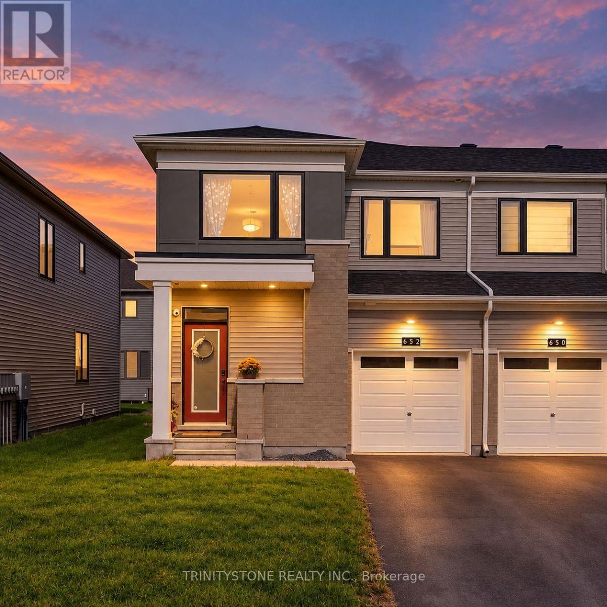 652 Bronze Copper Crescent, Ottawa, Ontario K0A 2Z0 - Photo 2 - X13799978