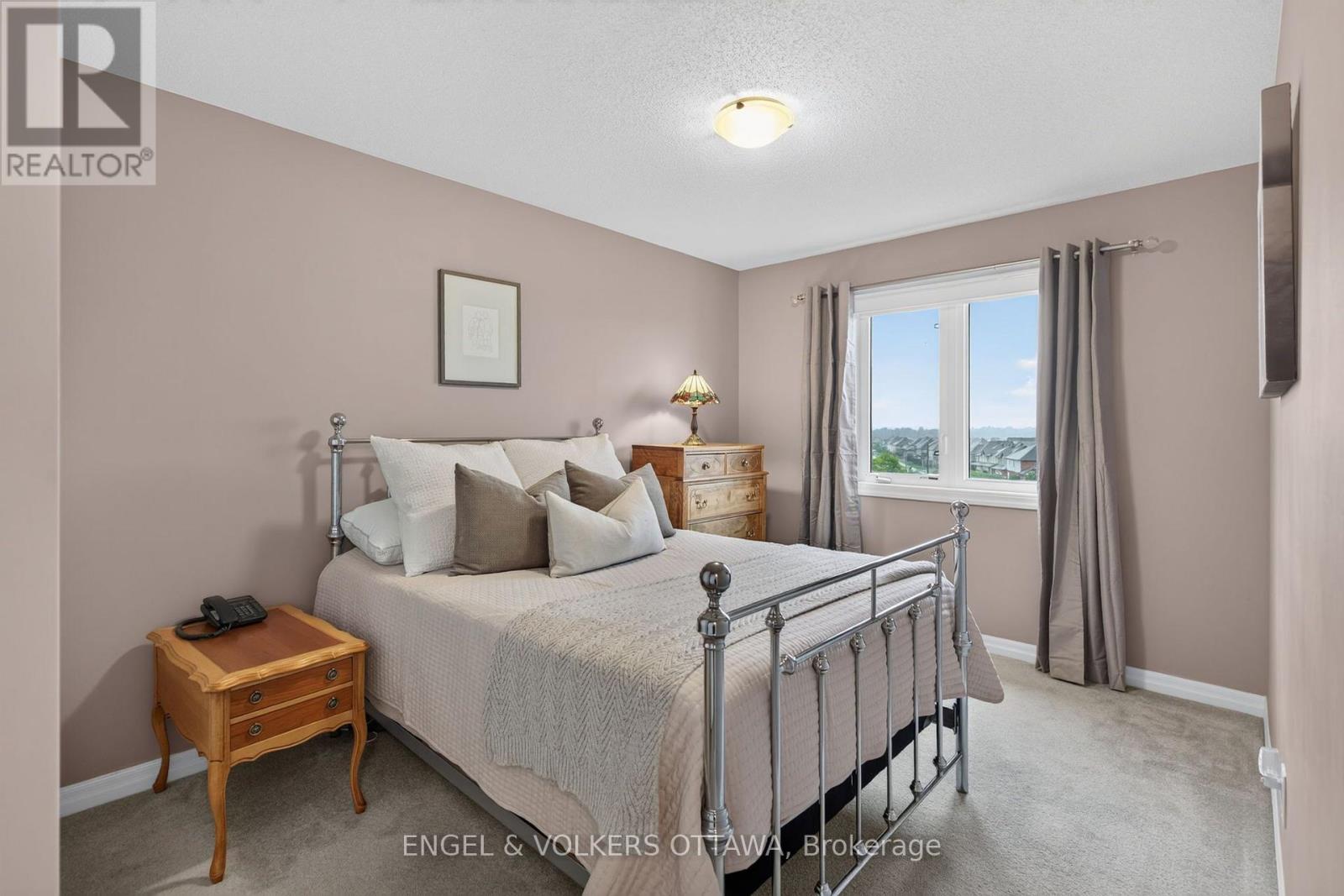 512 Knotridge Street, Ottawa, Ontario  K1W 0C7 - Photo 26 - X13800008