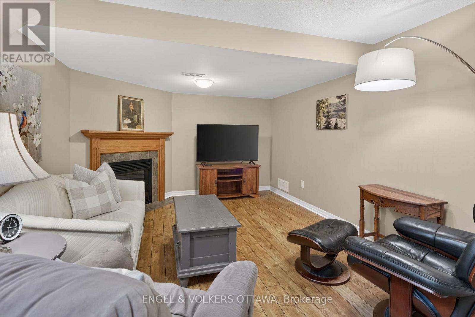 512 Knotridge Street, Ottawa, Ontario  K1W 0C7 - Photo 30 - X13800008
