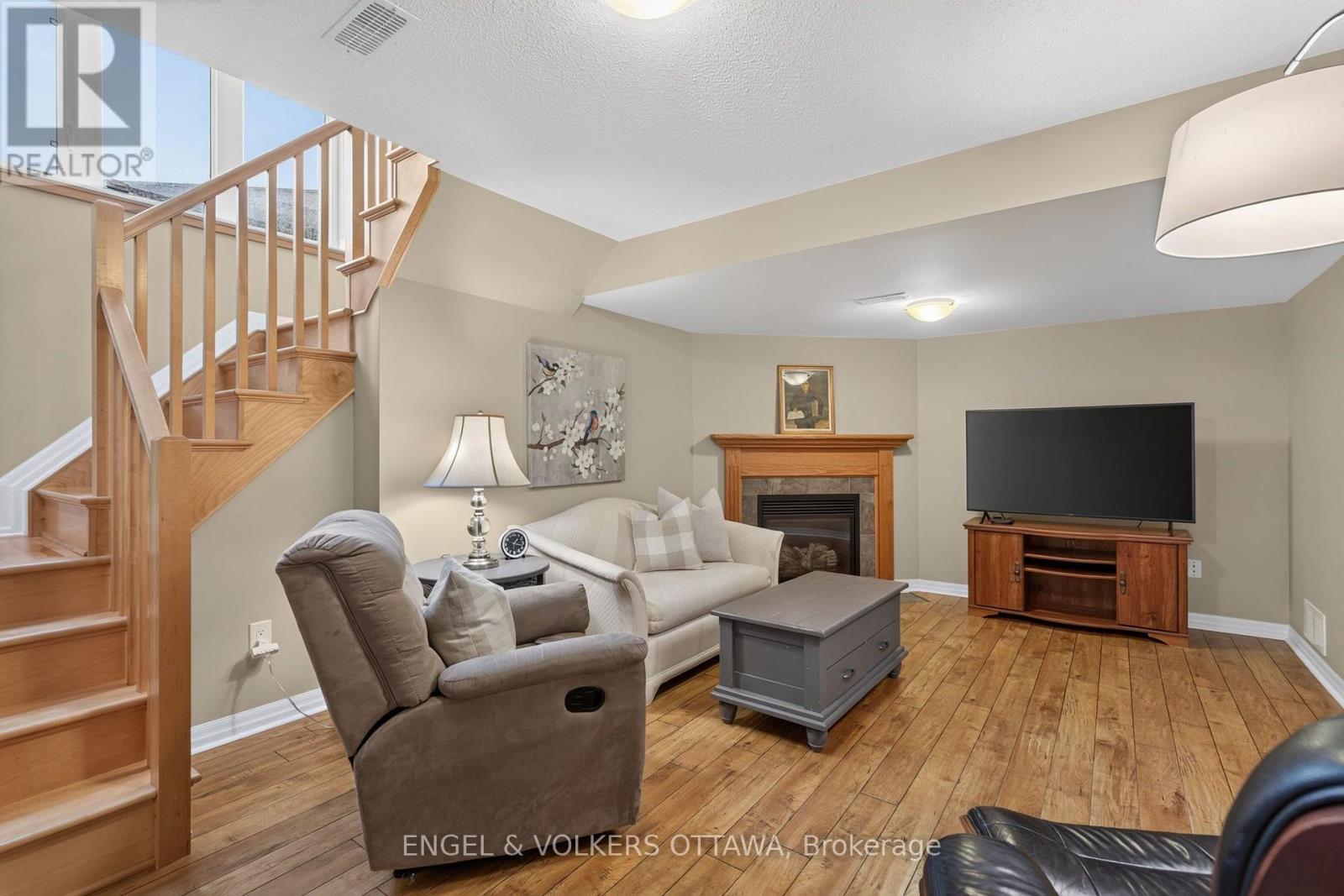 512 Knotridge Street, Ottawa, Ontario  K1W 0C7 - Photo 31 - X13800008
