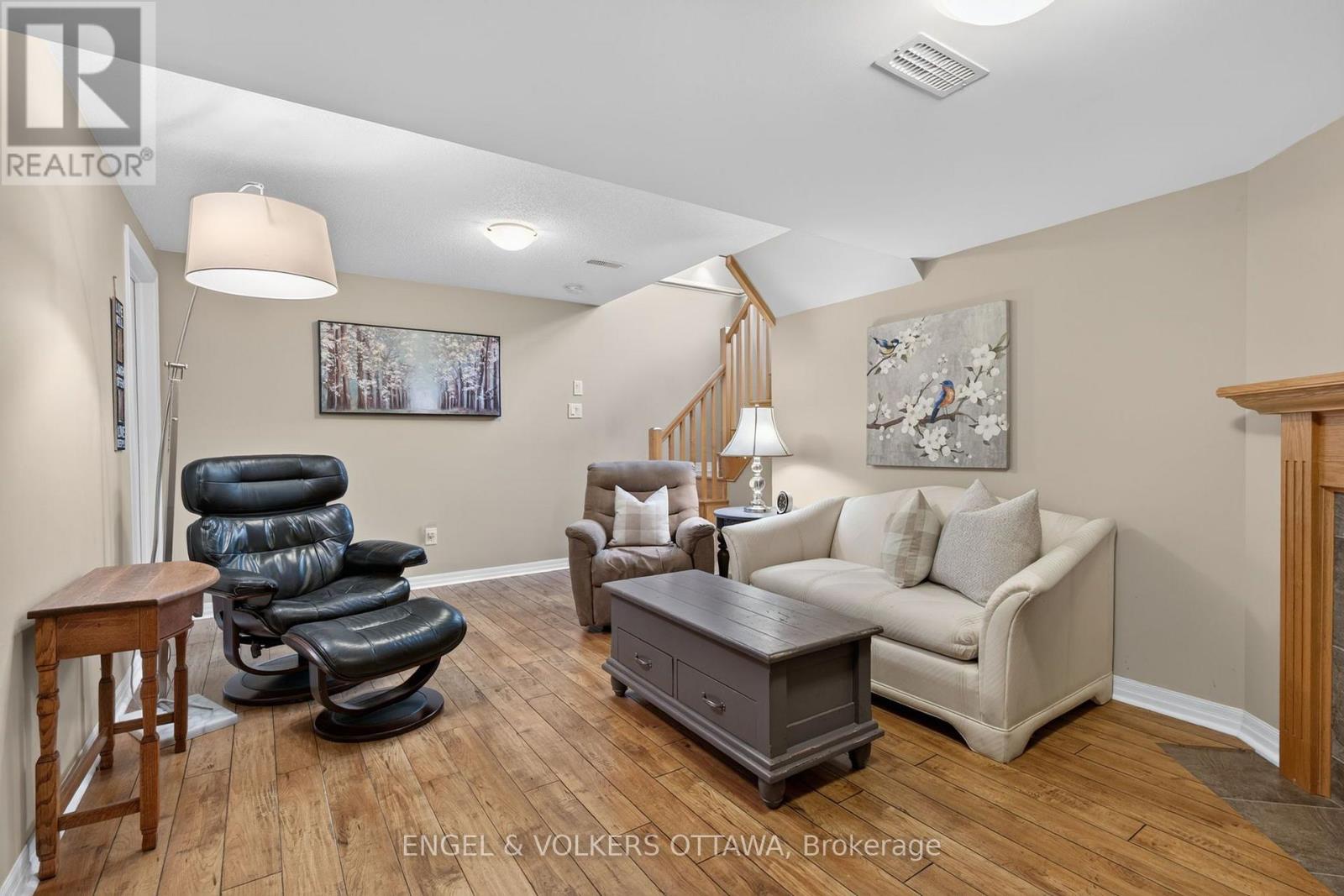 512 Knotridge Street, Ottawa, Ontario  K1W 0C7 - Photo 32 - X13800008