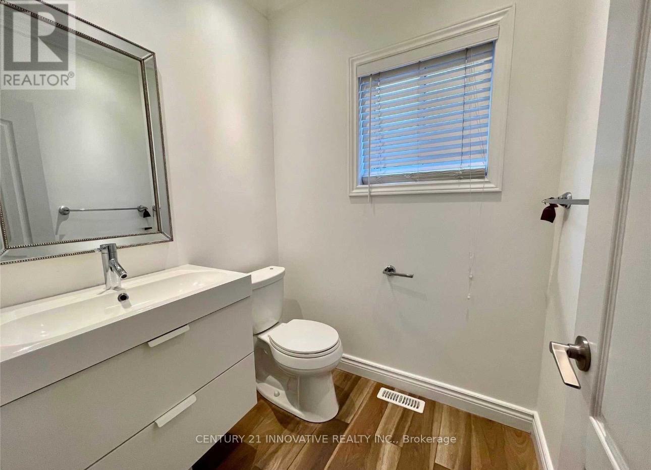 1649 Sherbrook Drive, Oshawa (Samac), Ontario  L1K 2X1 - Photo 4 - E13800034