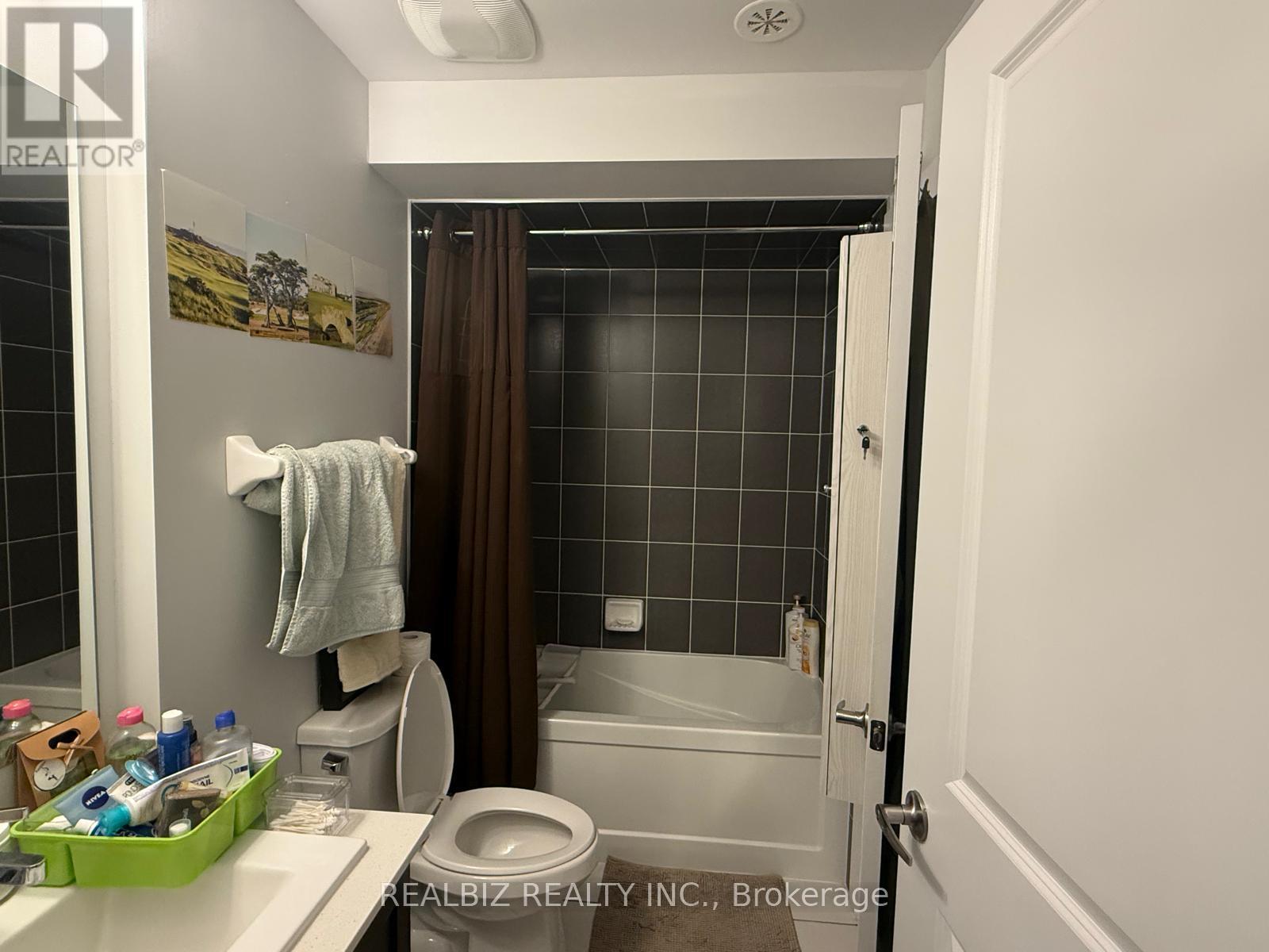 L133 - 9580 Islington Avenue, Vaughan (Sonoma Heights), Ontario  L4H 4Z5 - Photo 8 - N13799992