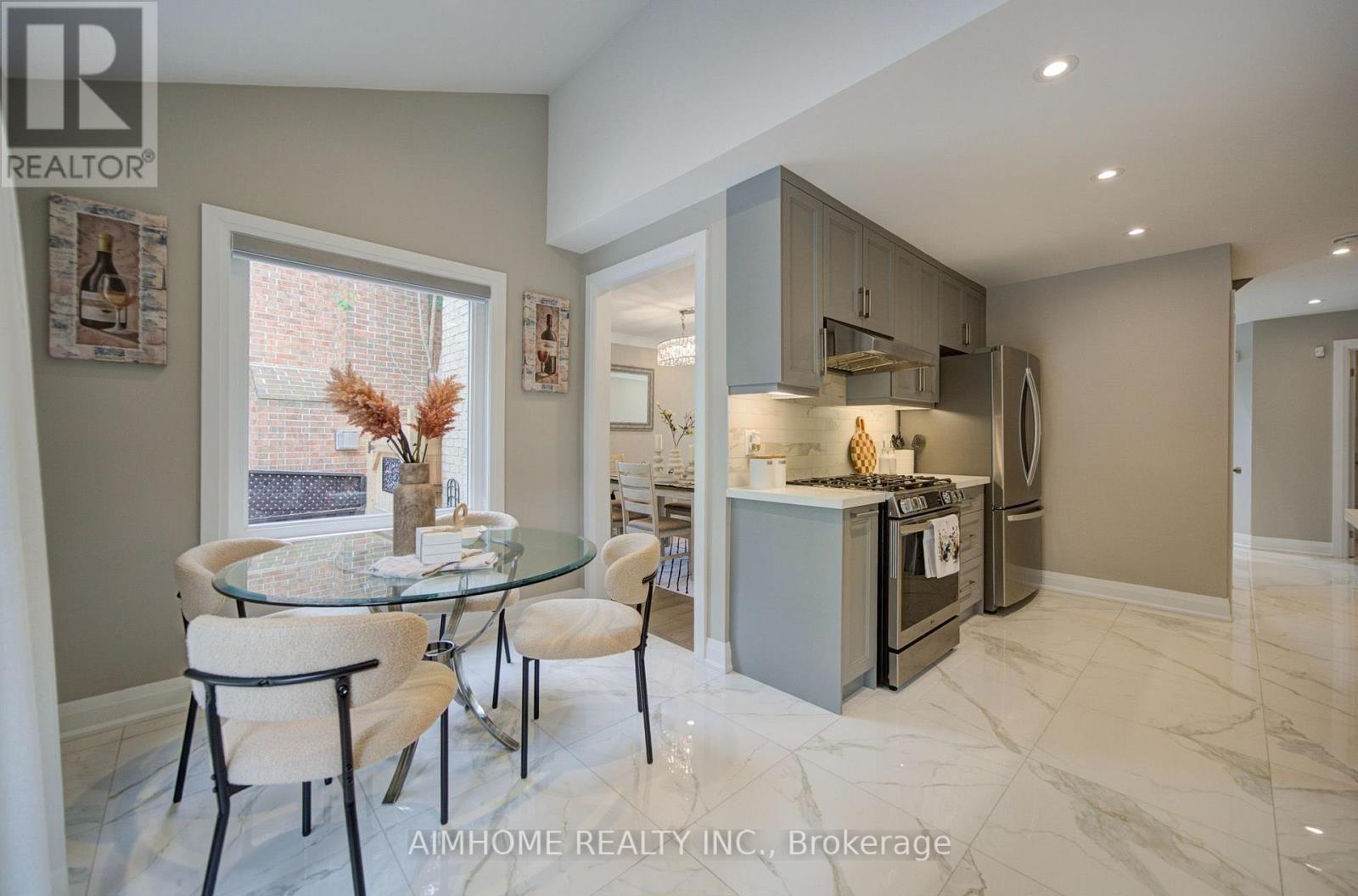 83 Houseman Crescent, Richmond Hill, Ontario  L4C 7S7 - Photo 15 - N13800010