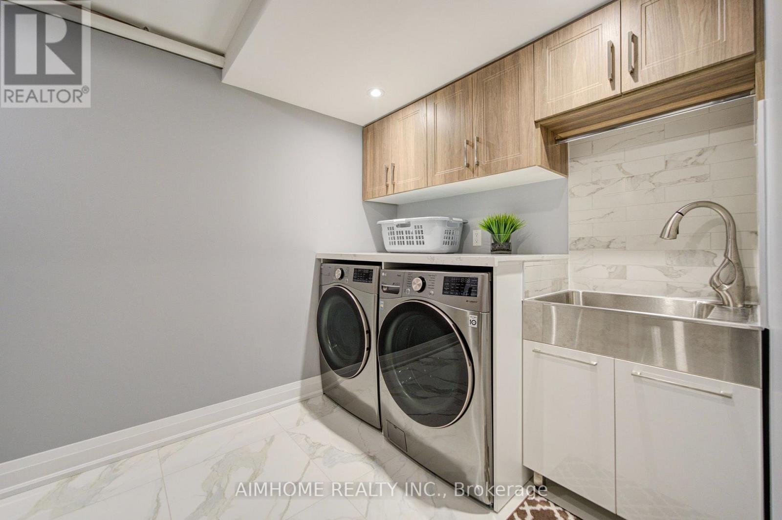 83 Houseman Crescent, Richmond Hill, Ontario  L4C 7S7 - Photo 36 - N13800010