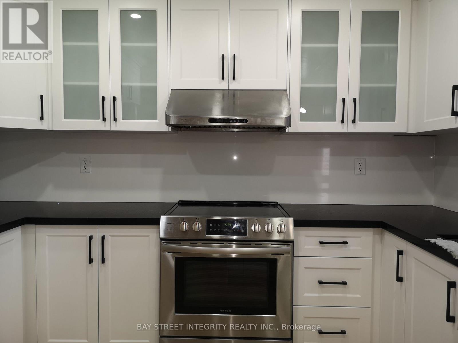 Main - 3 Feltham Road, Markham (Raymerville), Ontario  L3P 6T2 - Photo 11 - N13800014