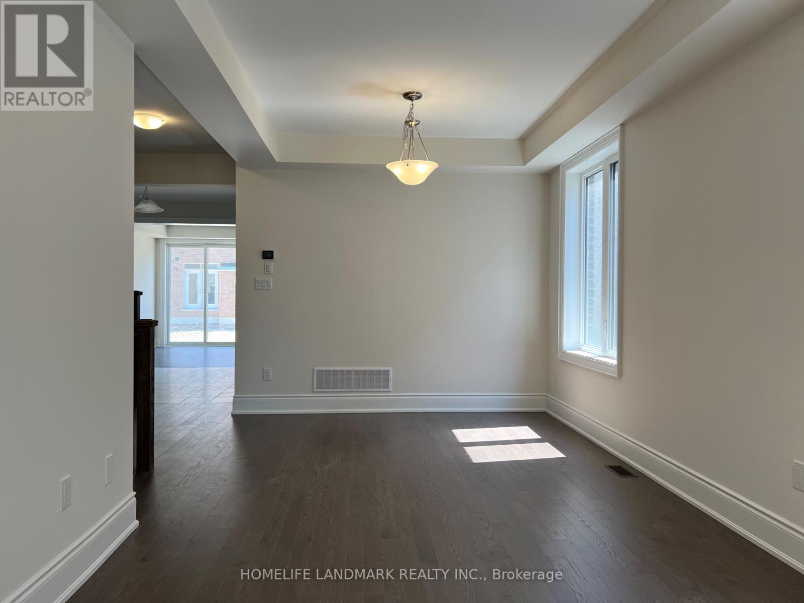 155 Silk Twist Drive, East Gwillimbury (Holland Landing), Ontario  L9N 1E2 - Photo 16 - N13800054