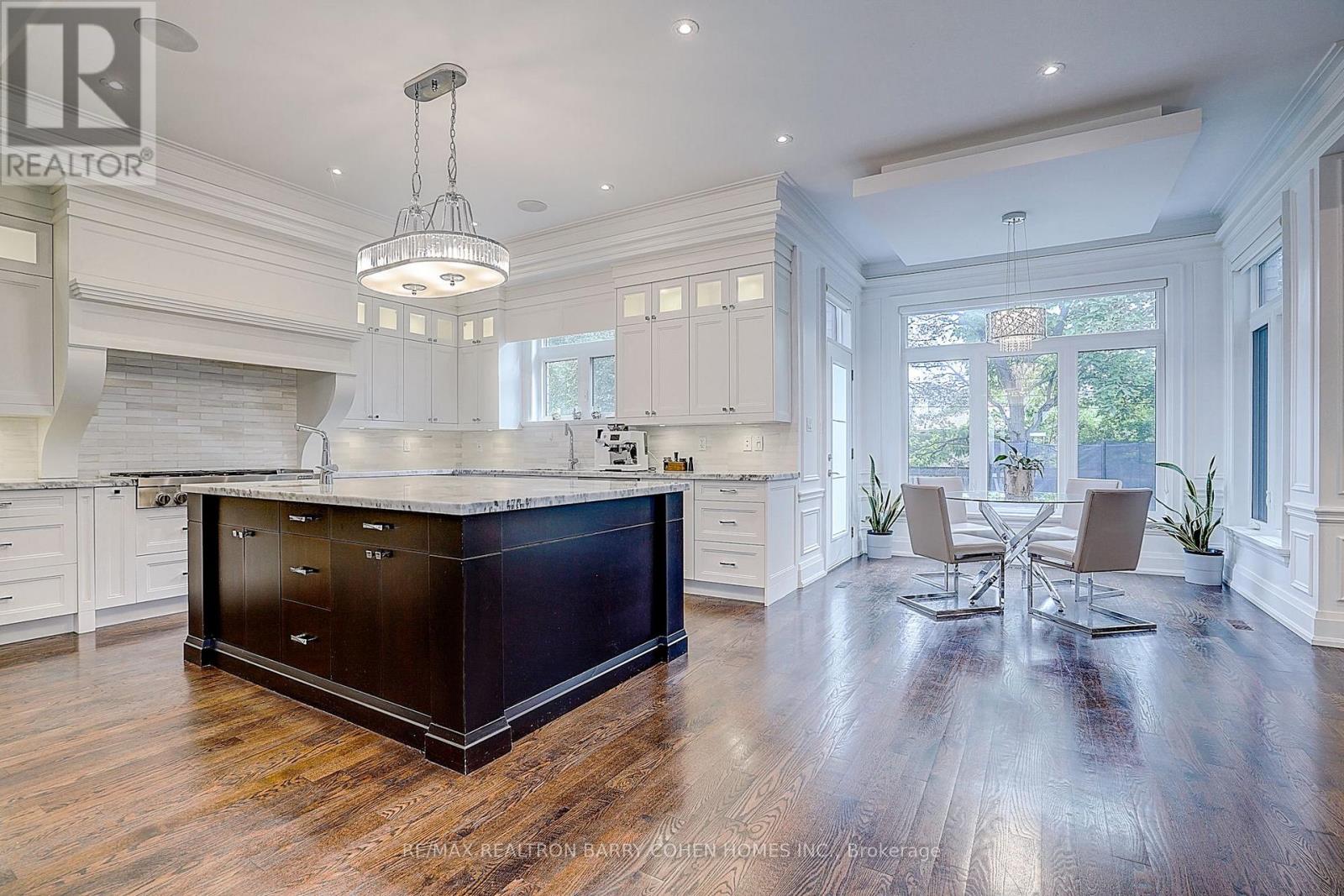 21 Yorkview Drive, Toronto, Ontario  M2N 2R9 - Photo 15 - C13797632