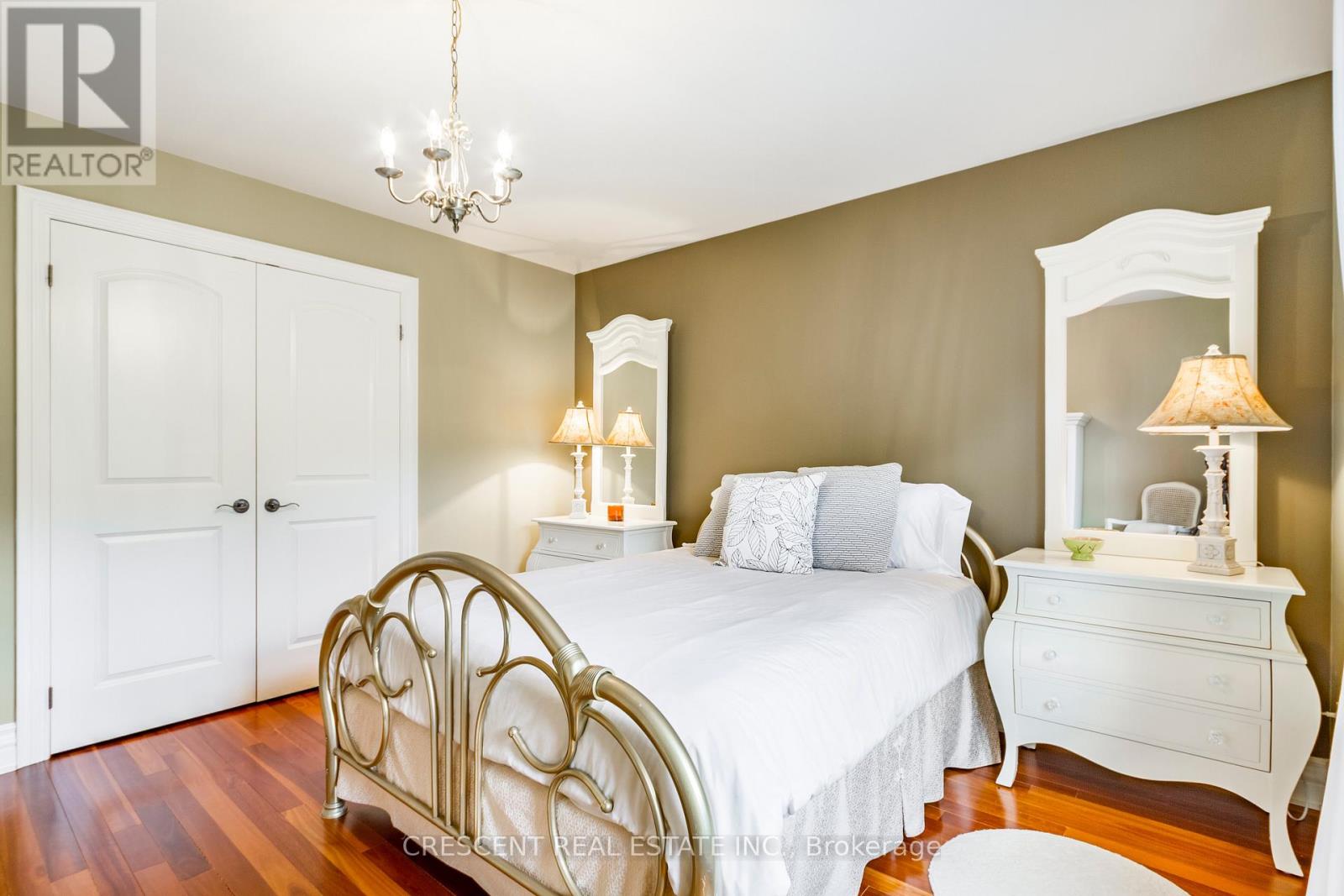 17 Agar Crescent, Toronto, Ontario  M9B 5A4 - Photo 34 - W13799976