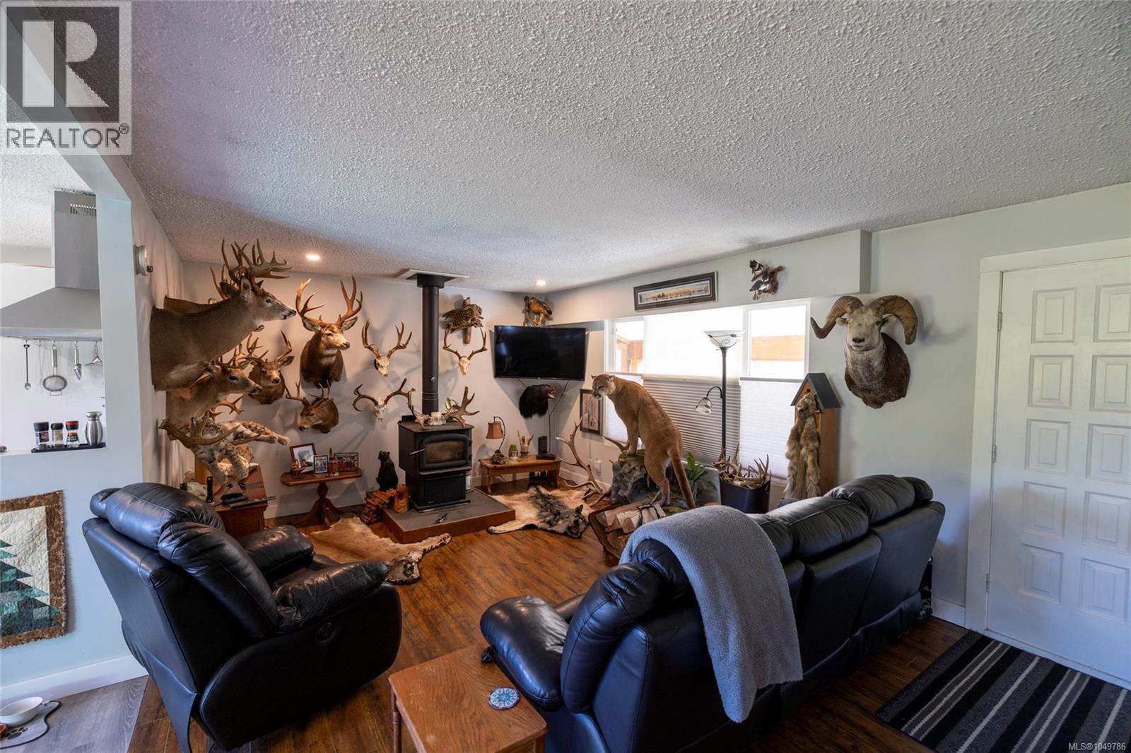 6960 Quatse Cres, Port Hardy, British Columbia  V0N 2P0 - Photo 13 - 1049786