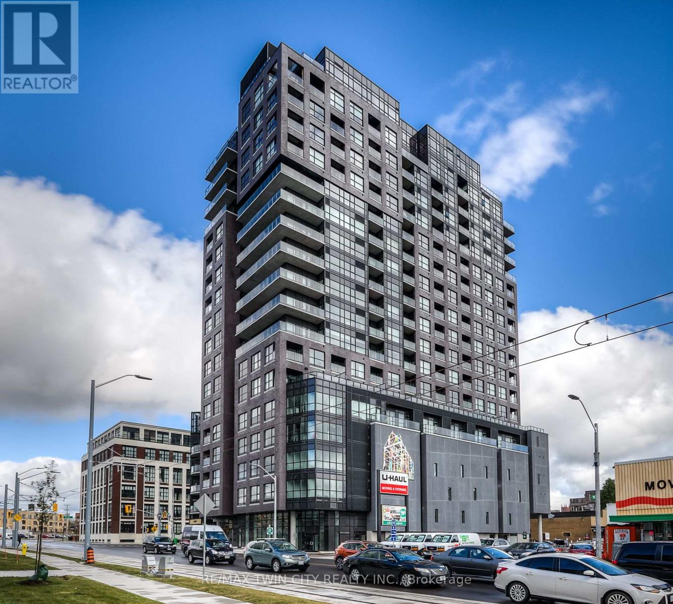 1304 - 1 VICTORIA STREET S, Kitchener, Ontario