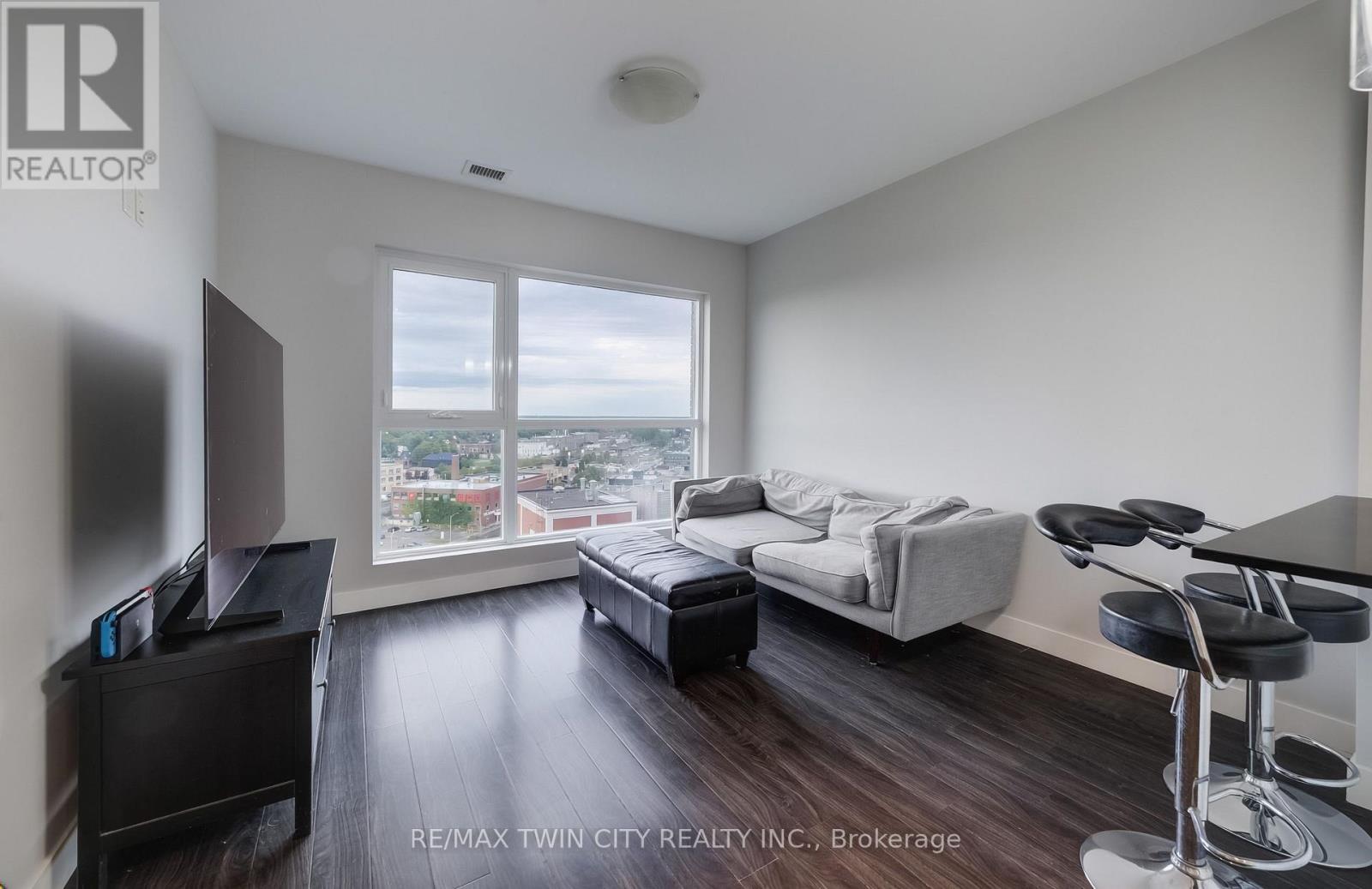 1304 - 1 Victoria Street S, Kitchener, Ontario  N2G 0B5 - Photo 18 - X13799996