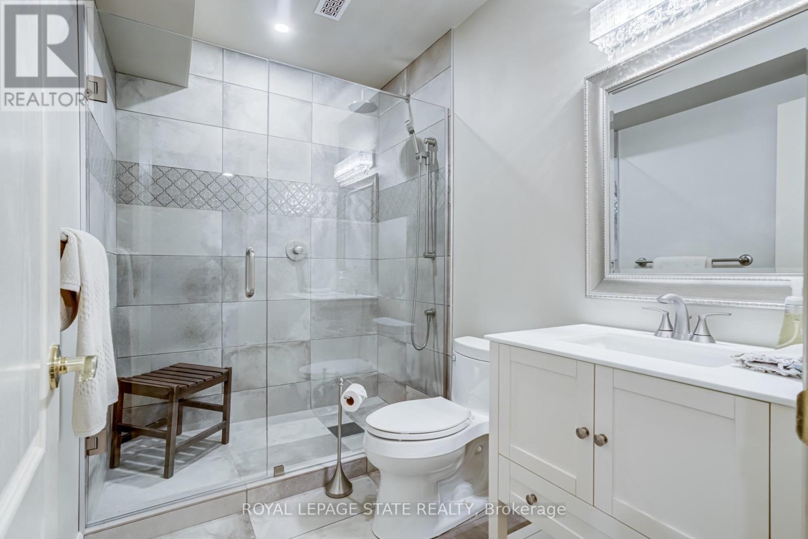 21 Harrington Place, Hamilton, Ontario  L9G 4Z2 - Photo 32 - X13800040