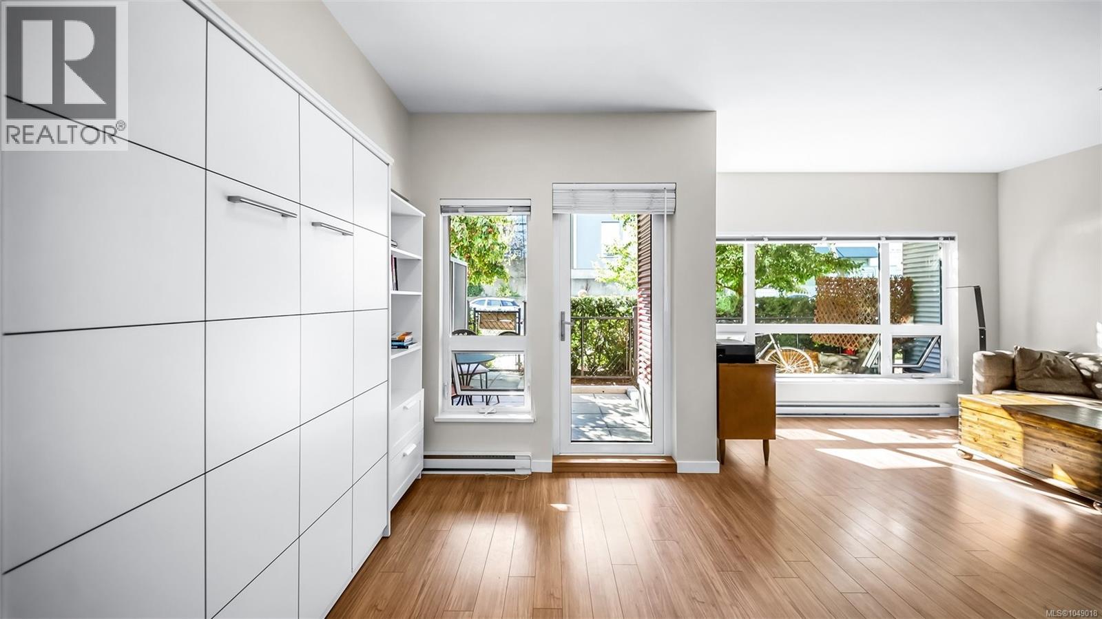 103 785 Tyee Rd, Victoria, British Columbia V9A 7R5 - Photo 9 - 1049018
