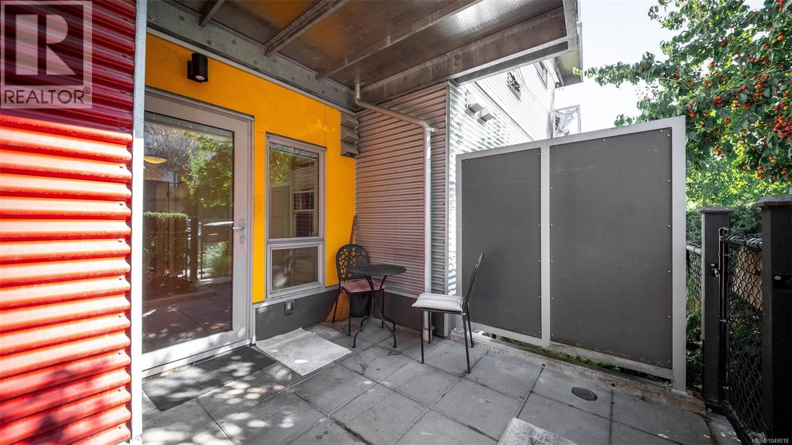 103 785 Tyee Rd, Victoria, British Columbia V9A 7R5 - Photo 17 - 1049018