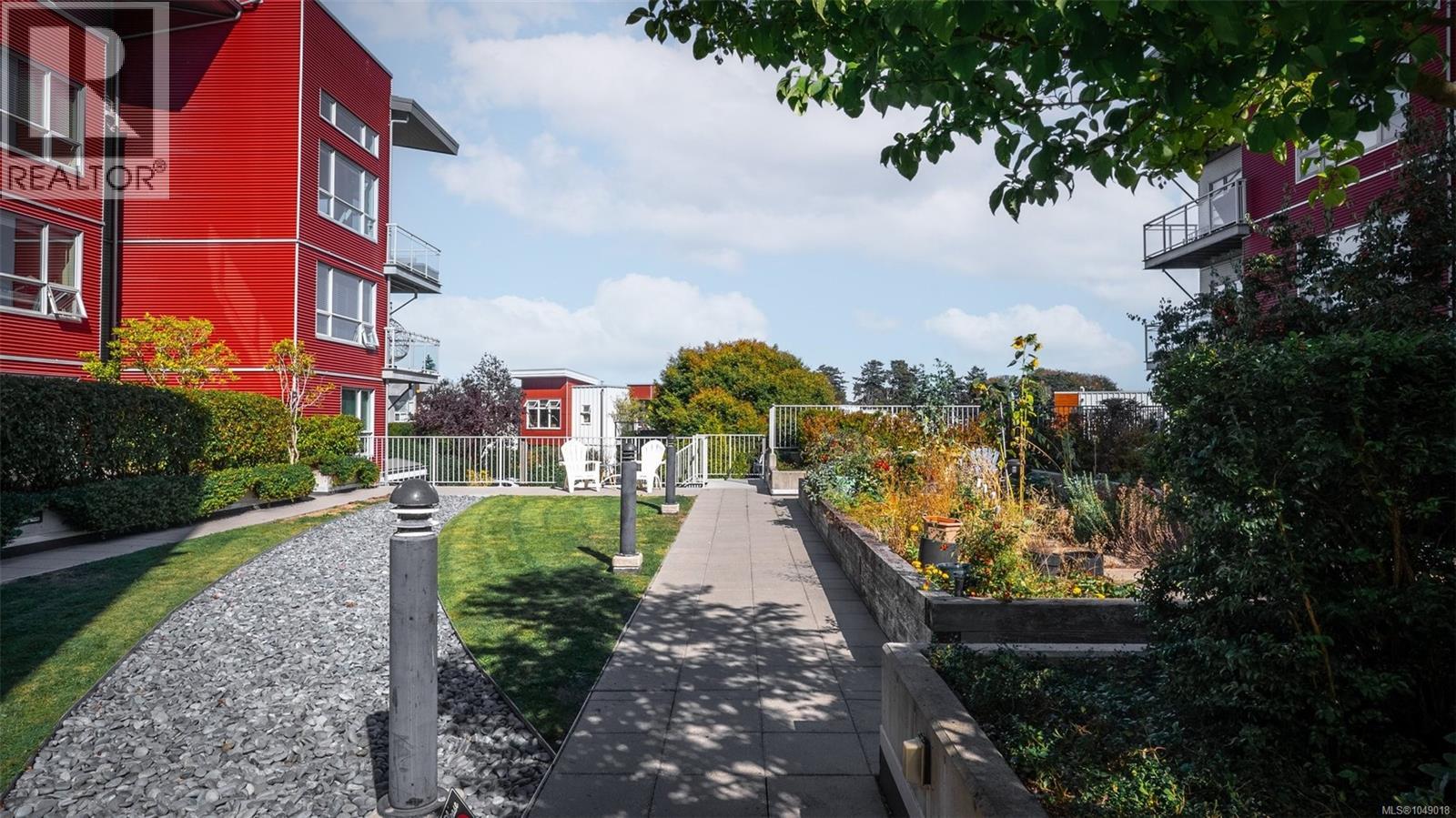 103 785 Tyee Rd, Victoria, British Columbia V9A 7R5 - Photo 29 - 1049018
