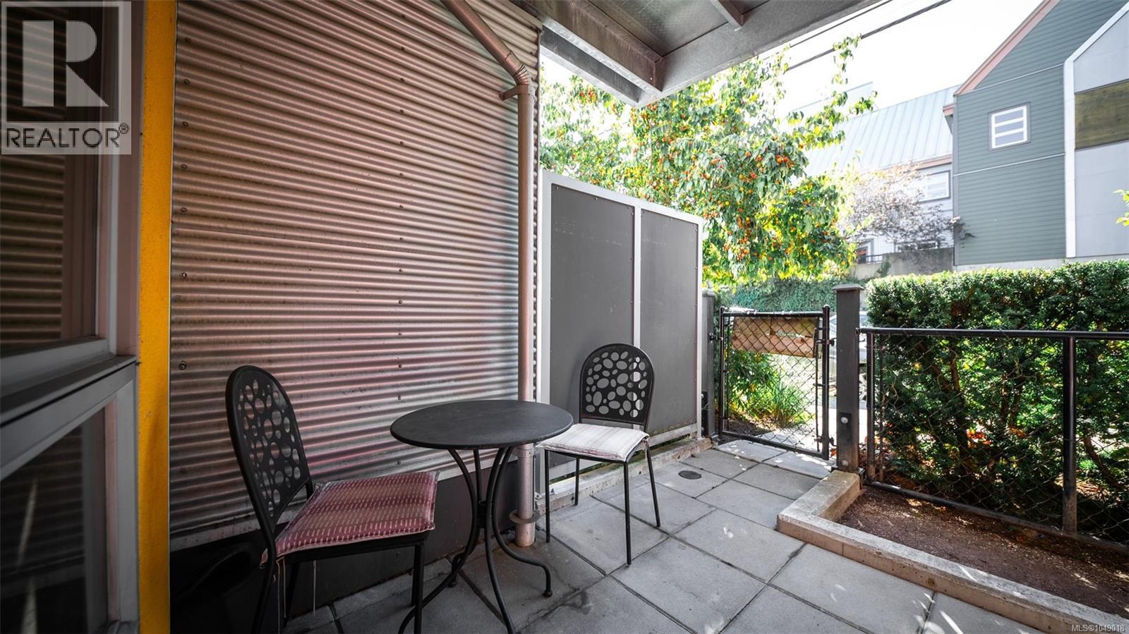 103 785 Tyee Rd, Victoria, British Columbia V9A 7R5 - Photo 18 - 1049018