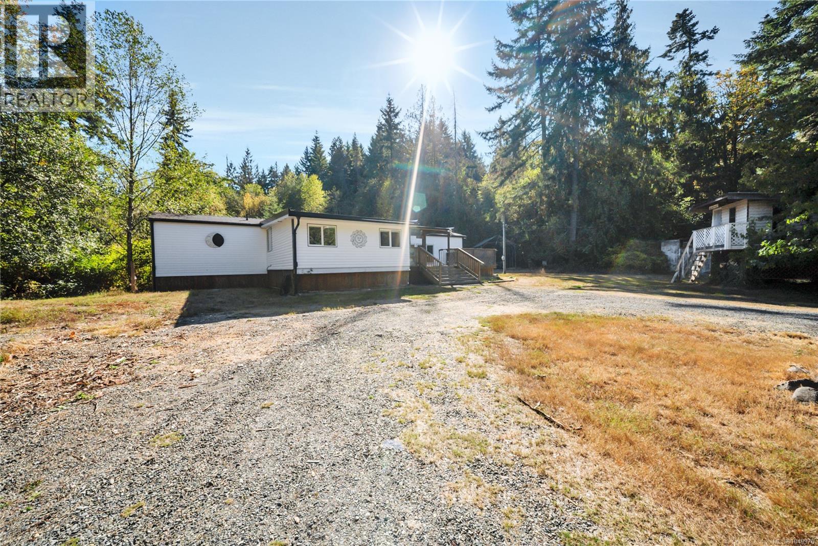 1320 Englishman River Rd, Errington, British Columbia  V0R 1V0 - Photo 42 - 1049976
