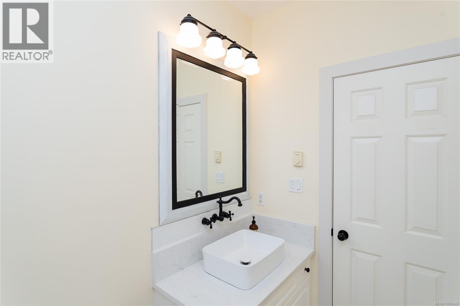 7968 Polo Park Cres, Central Saanich, British Columbia  V8M 2J4 - Photo 36 - 1050049
