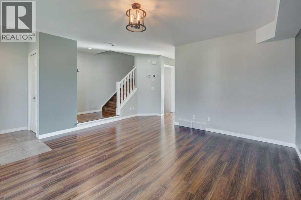 8034 24 Street SE photo 5