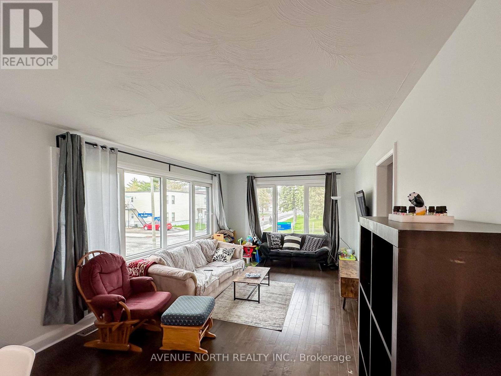 4 - 199 Ste Anne Street, Ottawa, Ontario  K1L 7B8 - Photo 4 - X13800080