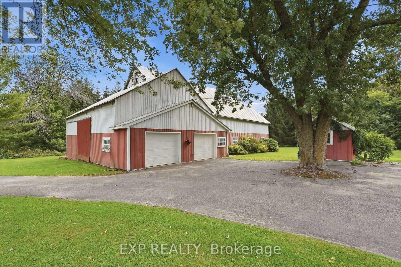 15734 Concession 1-2 Road, North Stormont, Ontario  K0C 1K0 - Photo 25 - X13800082
