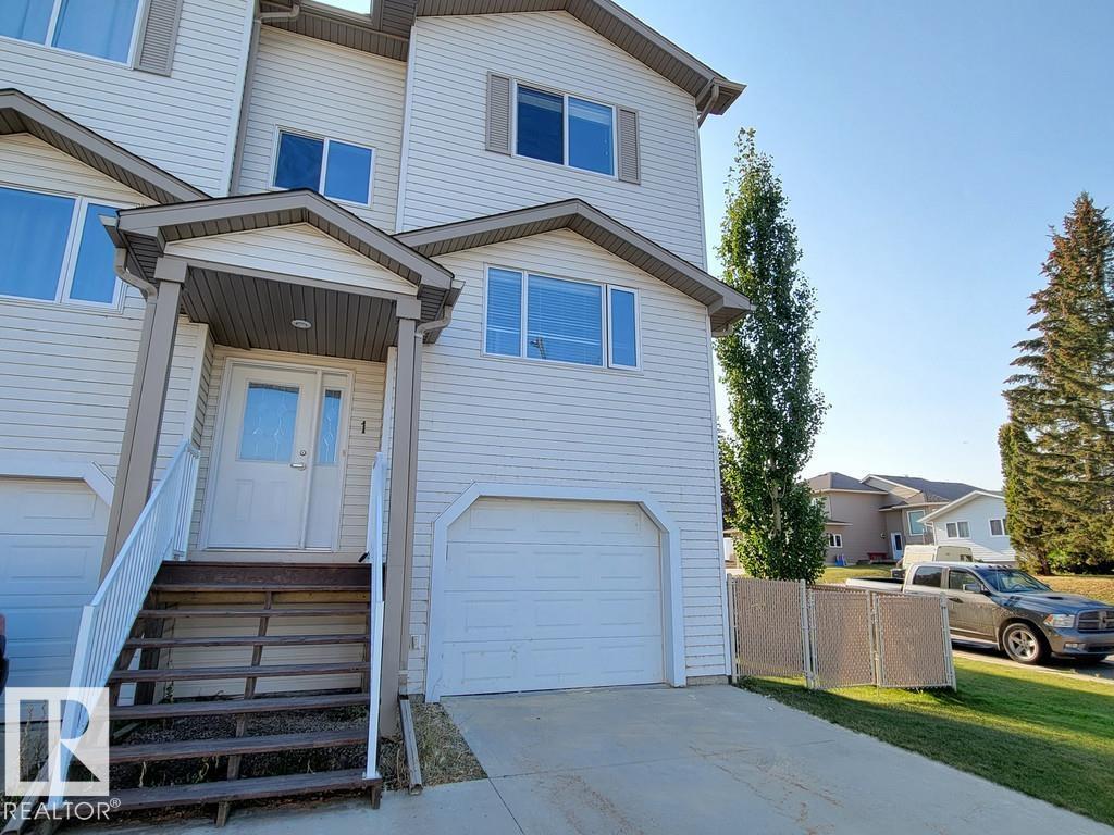 1001 7 AV, cold lake, Alberta
