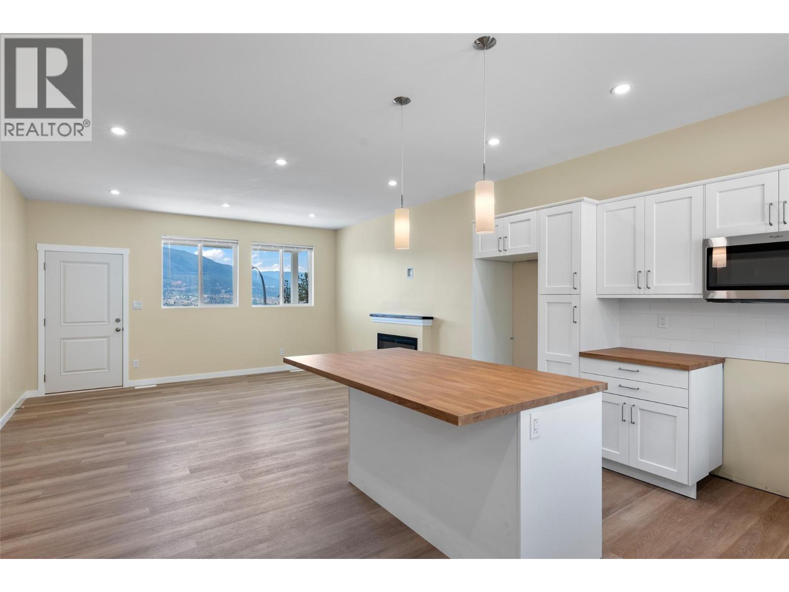 2733 Grandview Heights, Merritt, British Columbia  V1K 0A5 - Photo 10 - 10401137