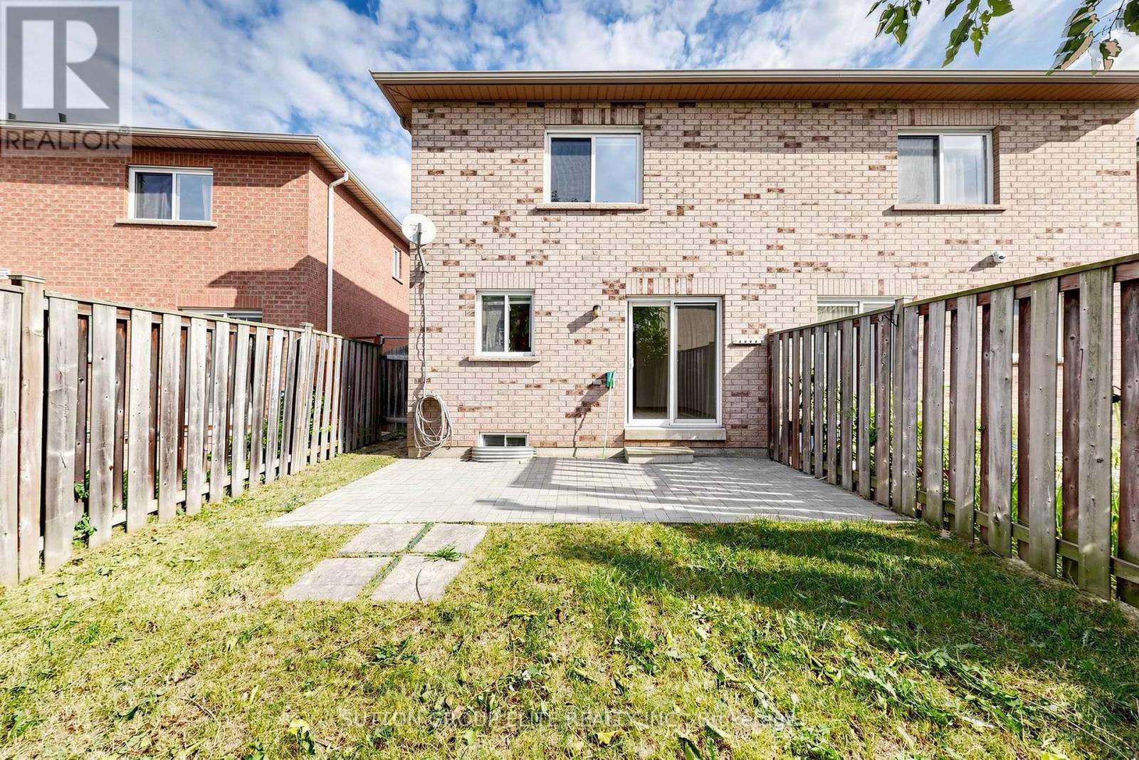 5684 Volpe Avenue, Mississauga, Ontario  L5V 3A5 - Photo 18 - W13794558