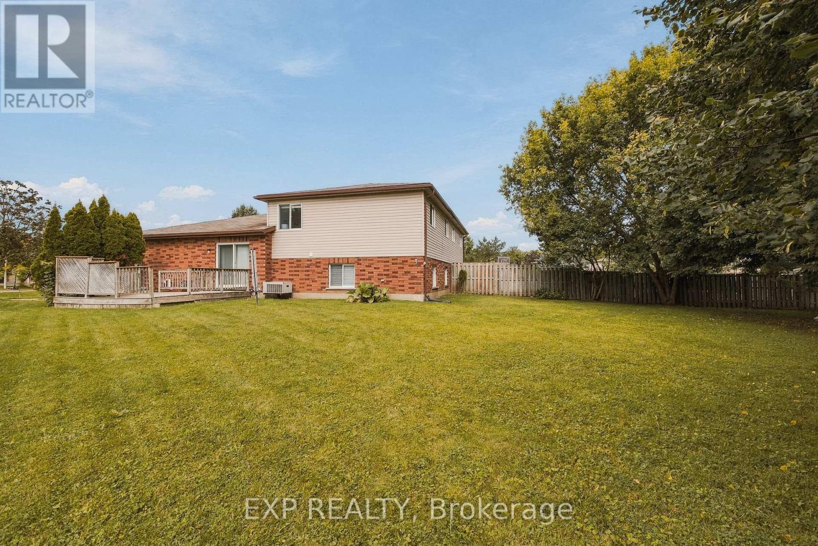 B - 541 Old Abbey Court, Waterloo, Ontario  N2K 3V3 - Photo 27 - X13800032