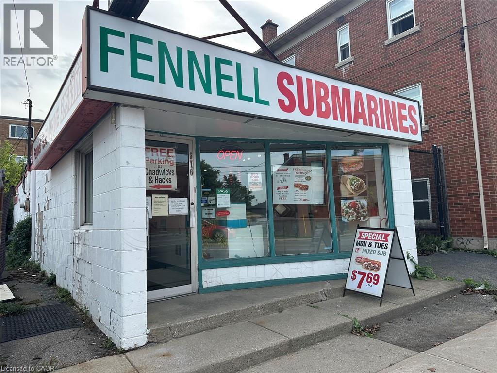 676 FENNELL Avenue E, Hamilton, Ontario