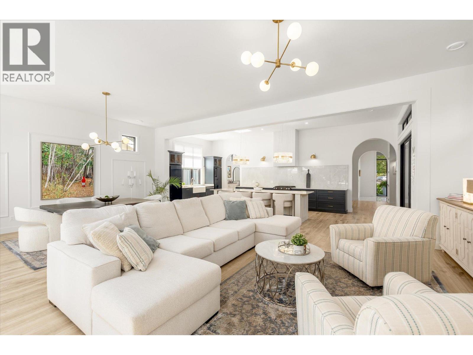2053 Long Street, Kelowna, British Columbia  V1Y 1L3 - Photo 23 - 10400826