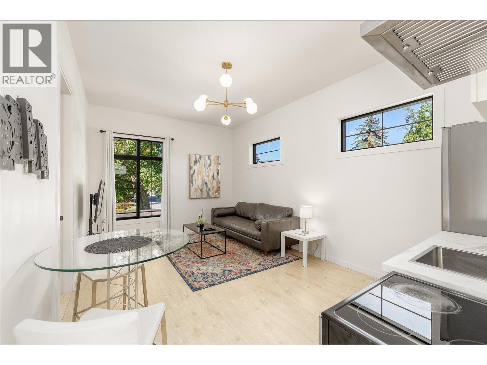 2053 Long Street, Kelowna, British Columbia  V1Y 1L3 - Photo 62 - 10400826