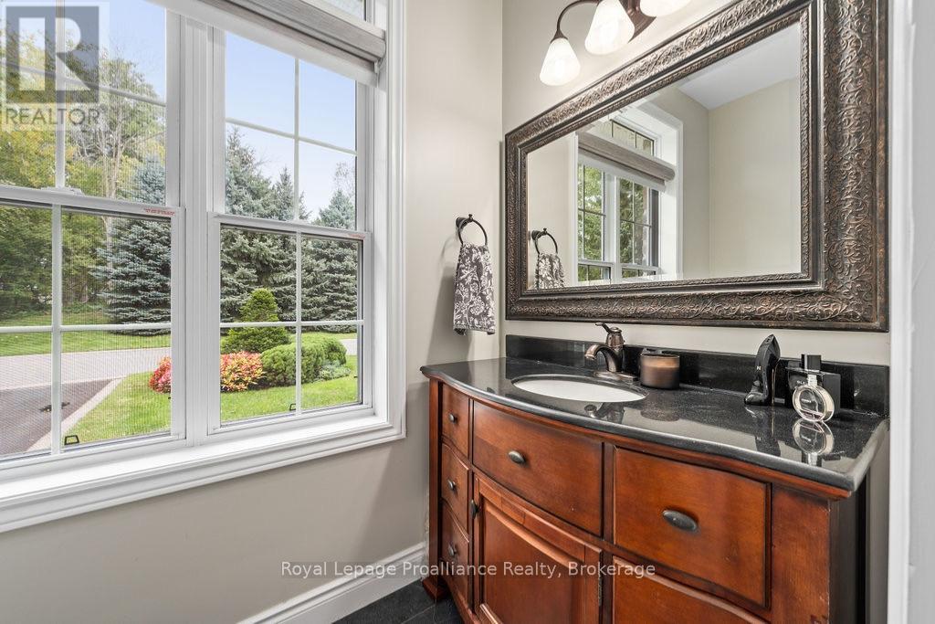 20 Gracefield Lane, Belleville (Belleville Ward), Ontario  K8P 5N6 - Photo 30 - X13800184
