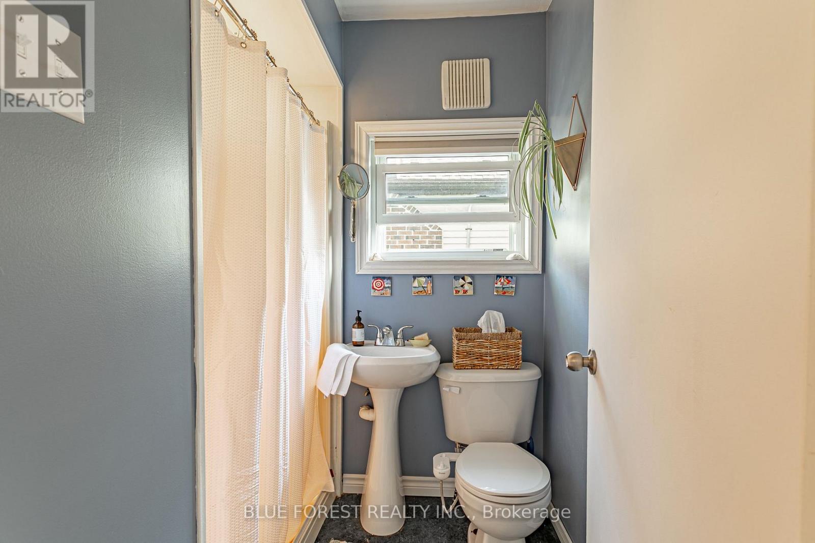 354 Calgary Street, London East, Ontario N5W 4X5 - Photo 16 - X13800142