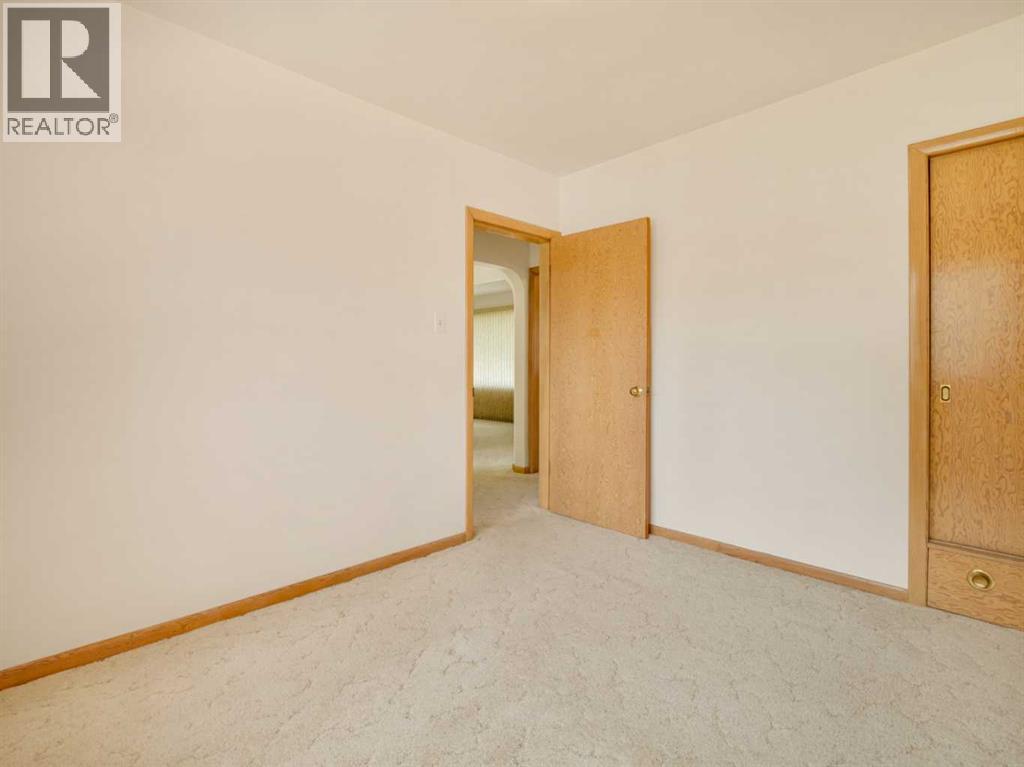 824 Stafford Drive N, Lethbridge, Alberta  T1H 2B6 - Photo 12 - A2343378