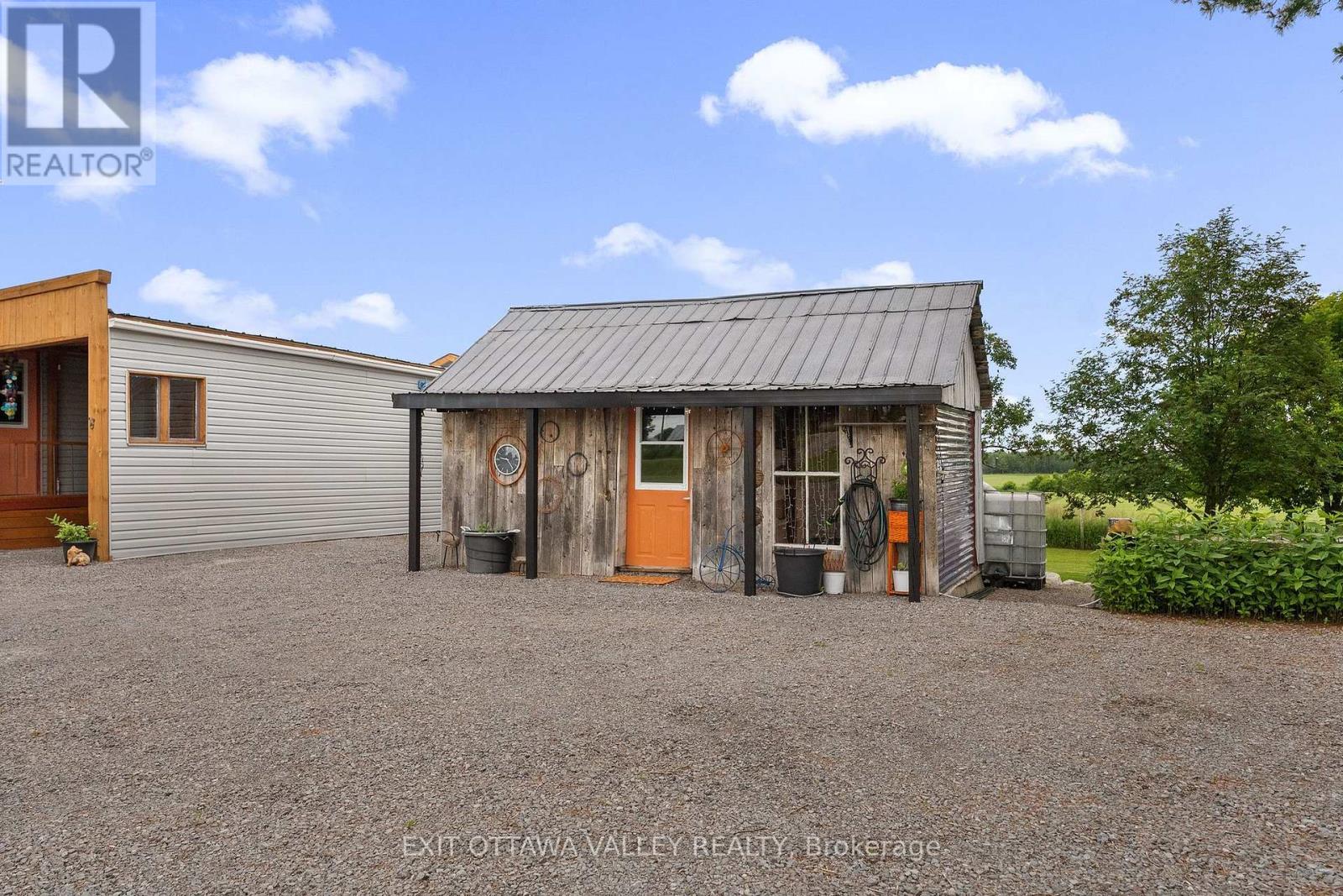 1922 Kerr Line Road, Whitewater Region, Ontario  K0J 1V0 - Photo 40 - X13800152