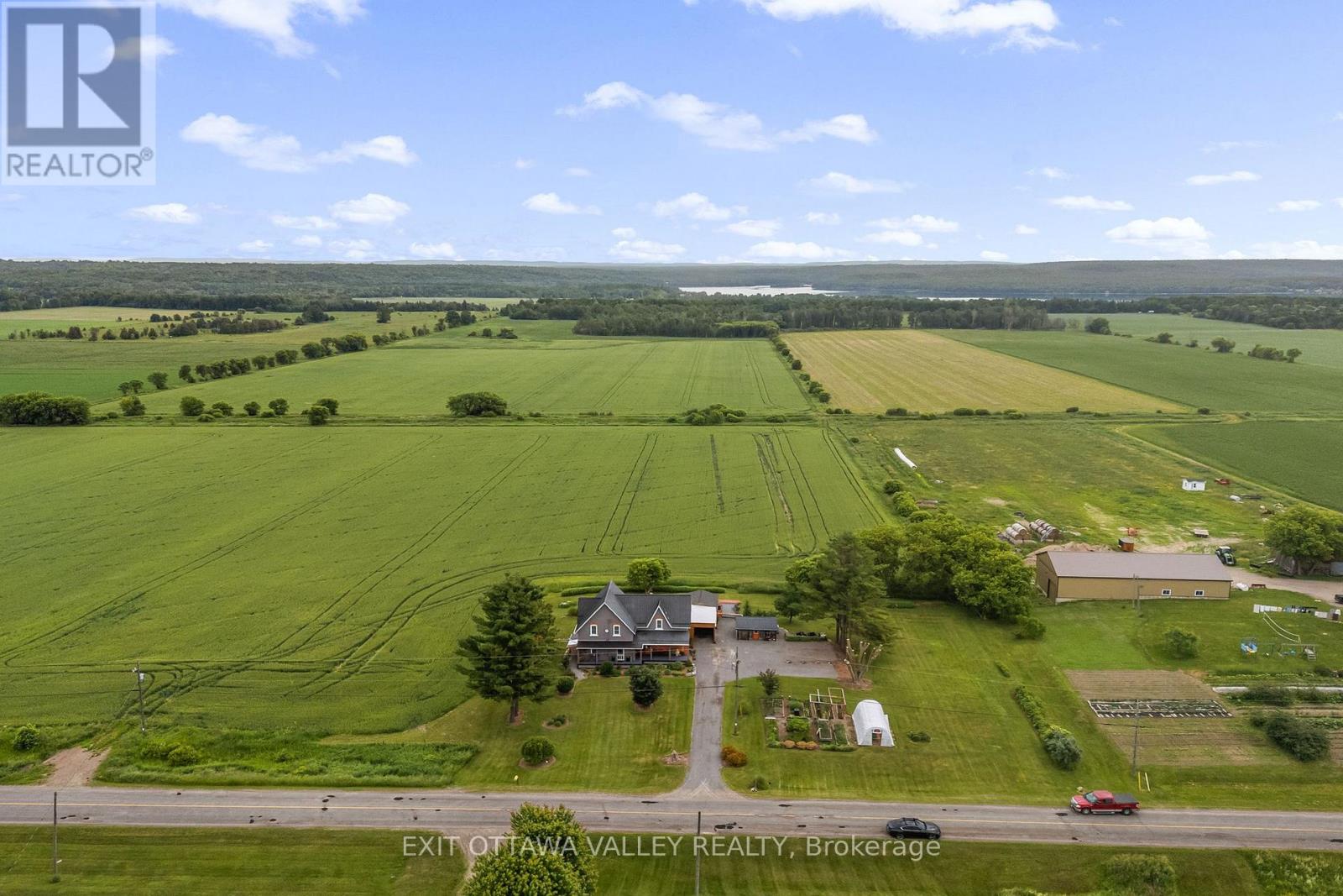 1922 Kerr Line Road, Whitewater Region, Ontario  K0J 1V0 - Photo 48 - X13800152