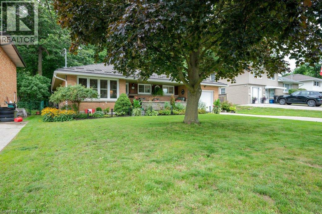 417 Edwin Street, Kitchener, Ontario  N2H 4P7 - Photo 3 - 40861472