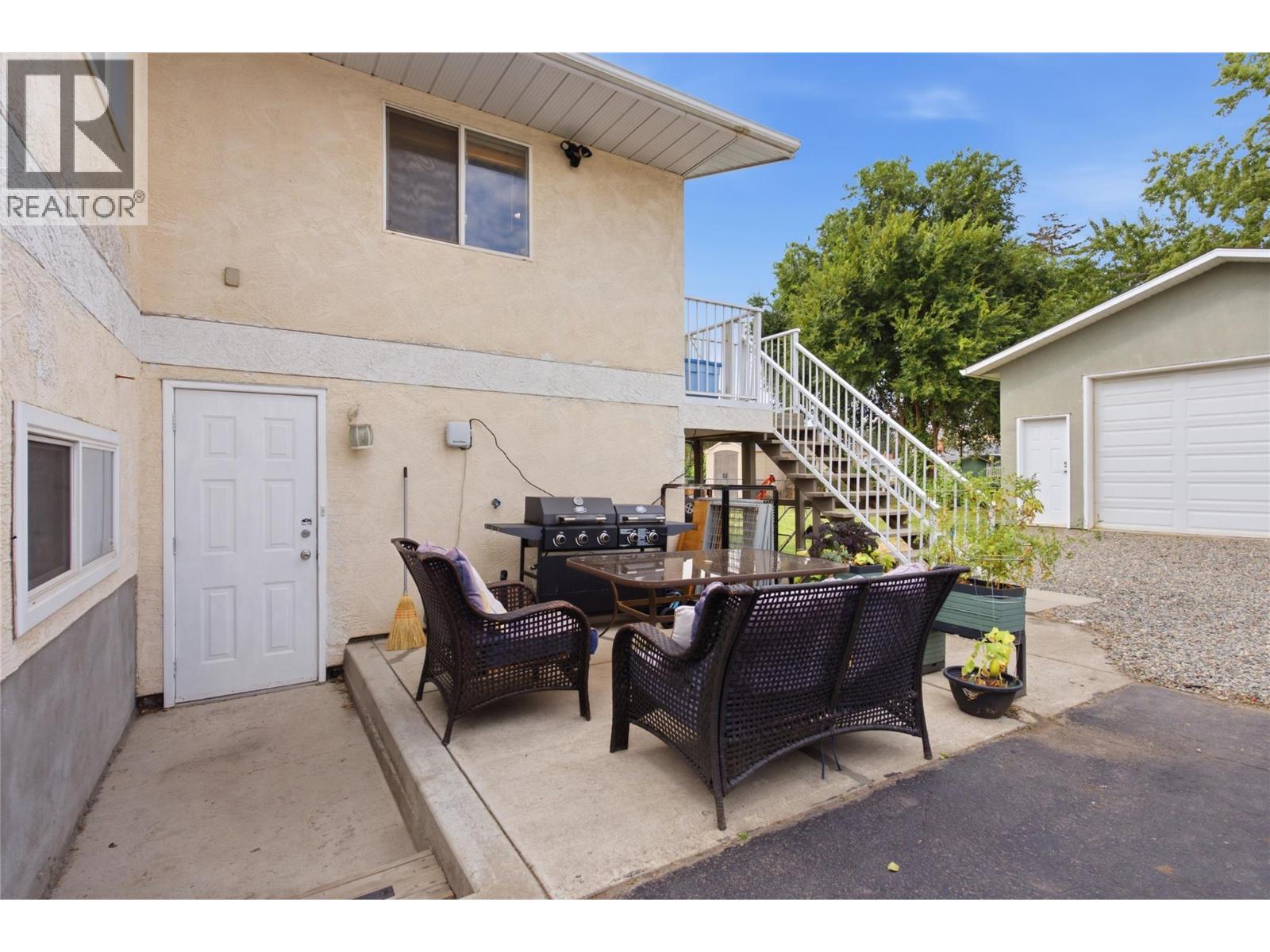 908 Renfrew Avenue, Kamloops, British Columbia  V2B 3X5 - Photo 37 - 10399760