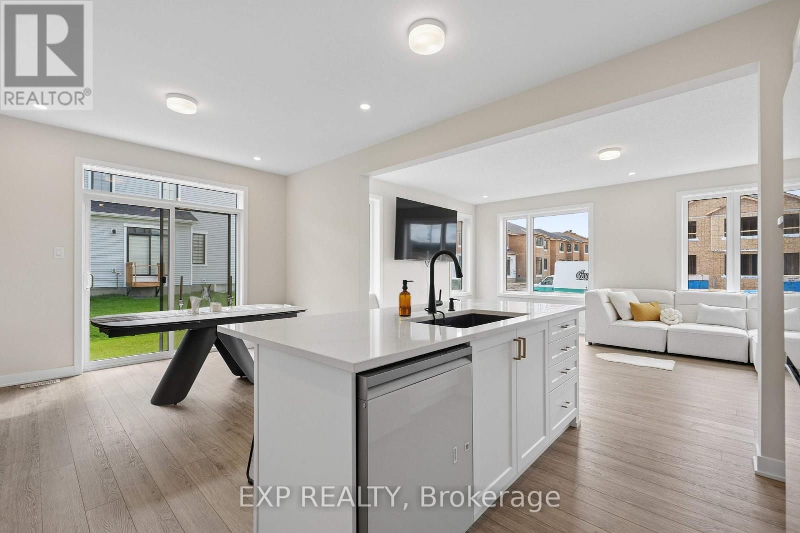 6384 Ottawa St W Street, Ottawa, Ontario  K0A 2Z0 - Photo 5 - X13800118