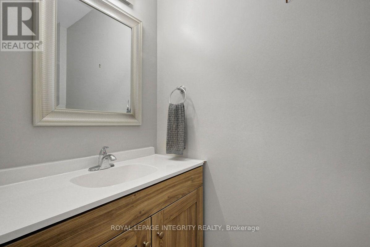 2432 Autumn Hill Crescent, Ottawa, Ontario  K1B 4M5 - Photo 10 - X13800138