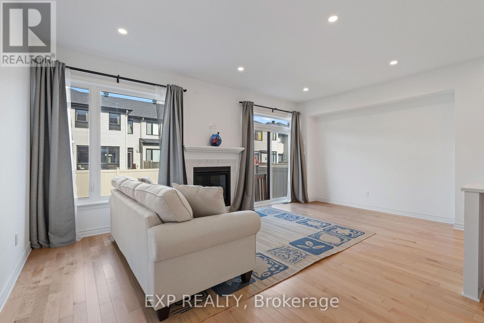 677 Cordelette Circle, Ottawa, Ontario  K1W 0P2 - Photo 7 - X13800156